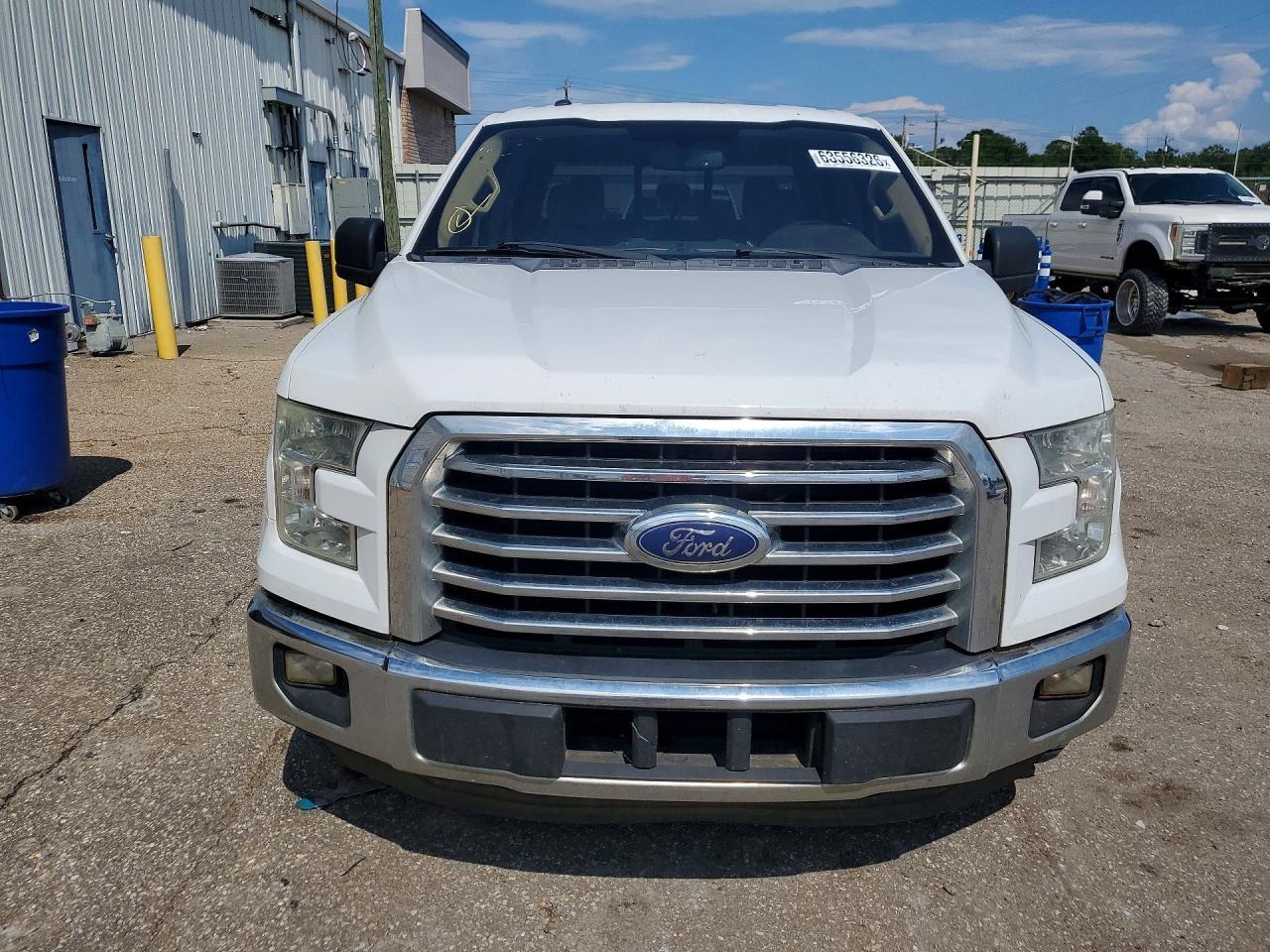 2015 Ford F150 Supercrew - Image 5