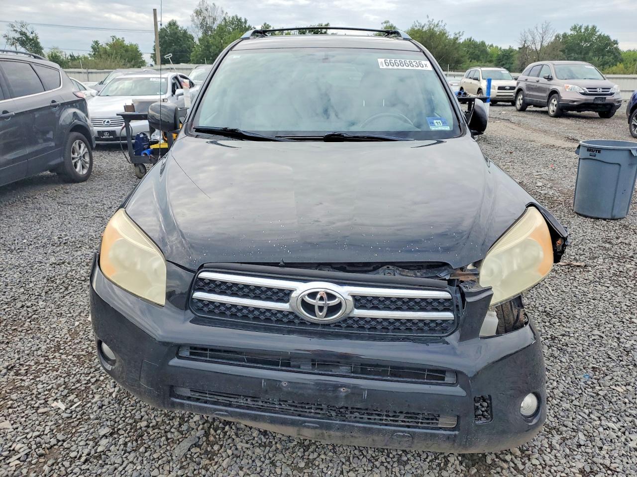2007 Toyota Rav4 Limited - Image 5