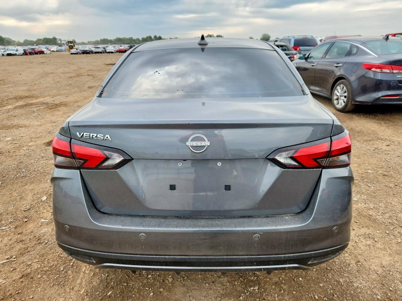 2025 Nissan Versa Sv - Фото 6