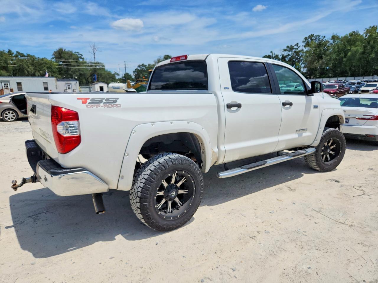 2016 Toyota Tundra Sr5 - Фото 3