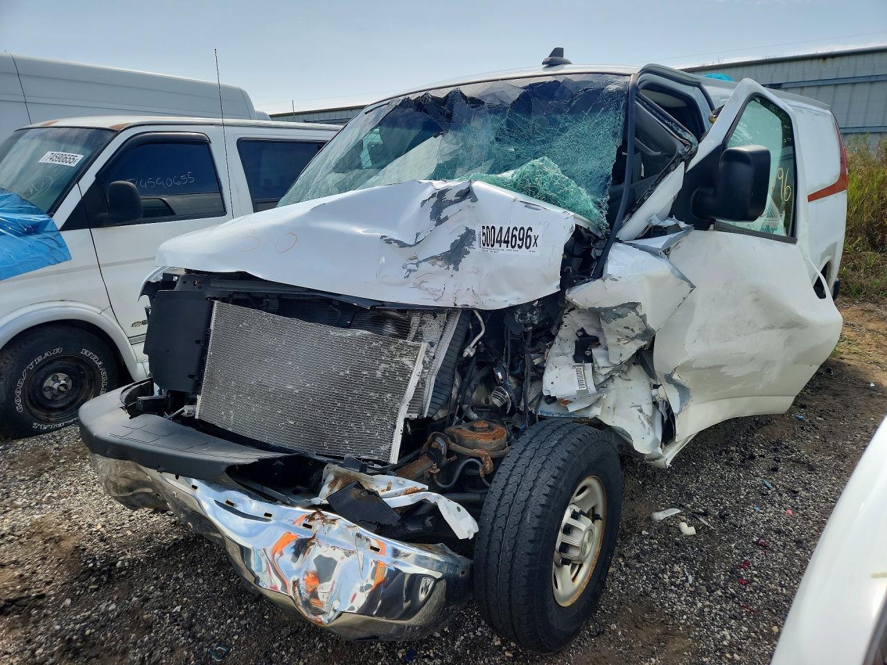 2021 Chevrolet Express G2500