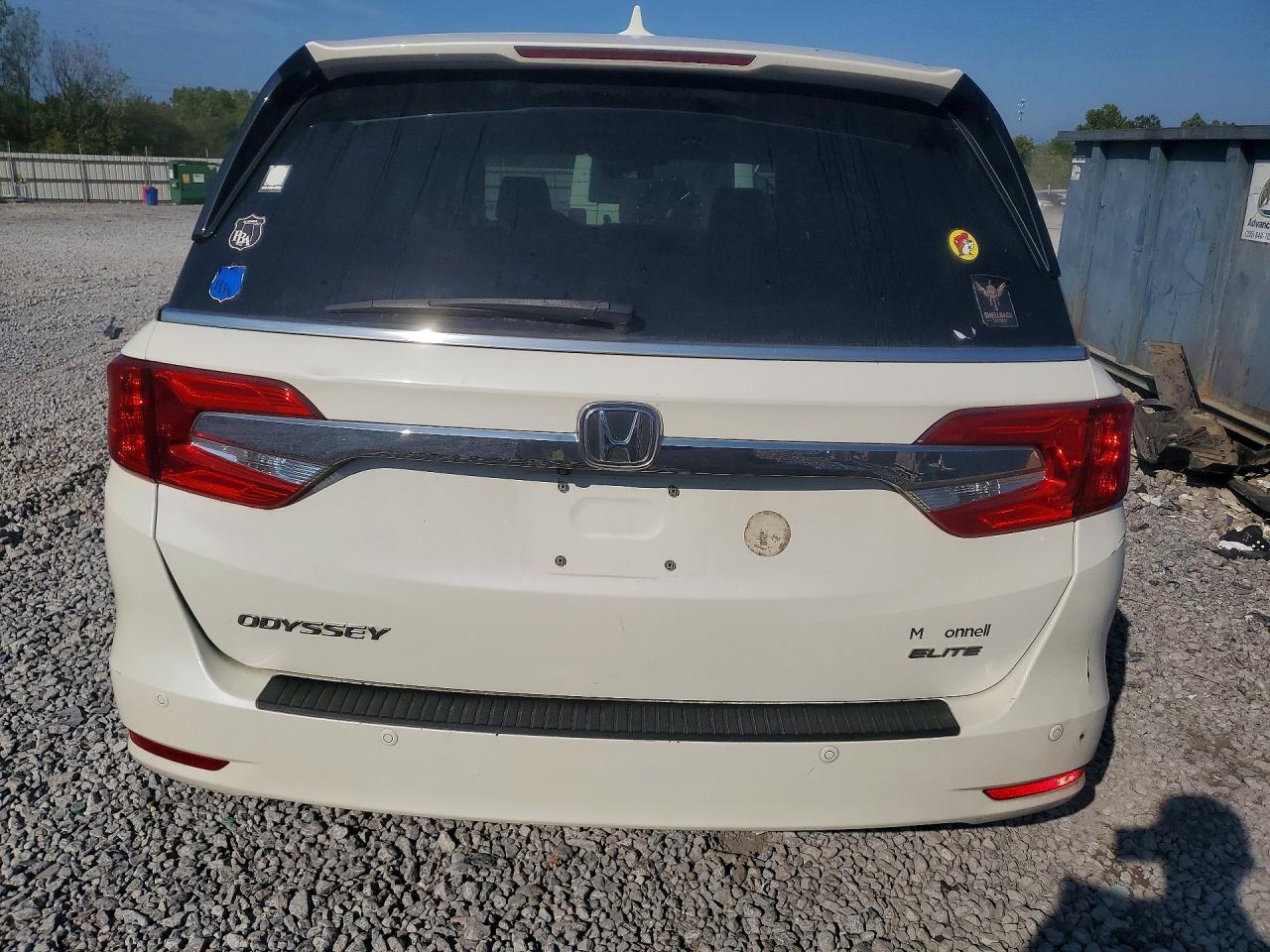 2018 Honda Odyssey Elite - Image 6