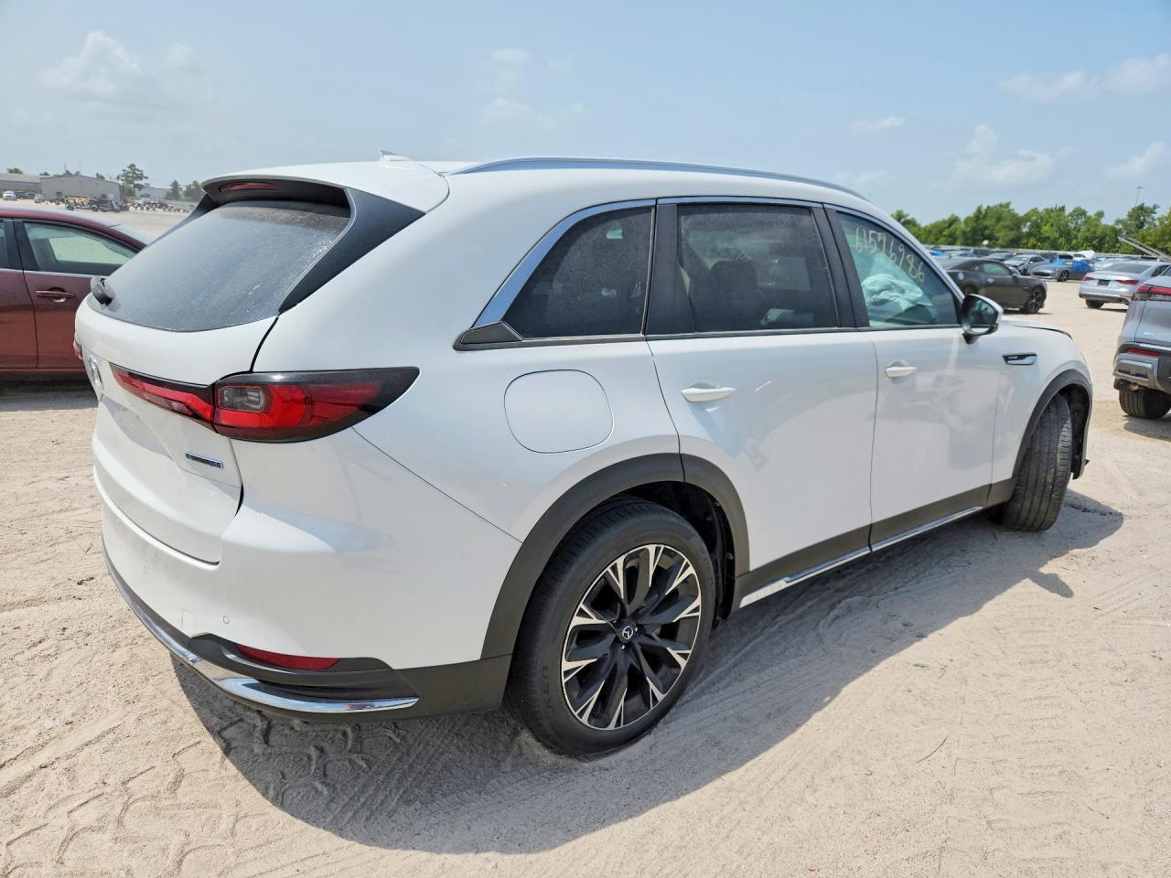2024 Mazda Cx-90 Premium Plus - Image 3