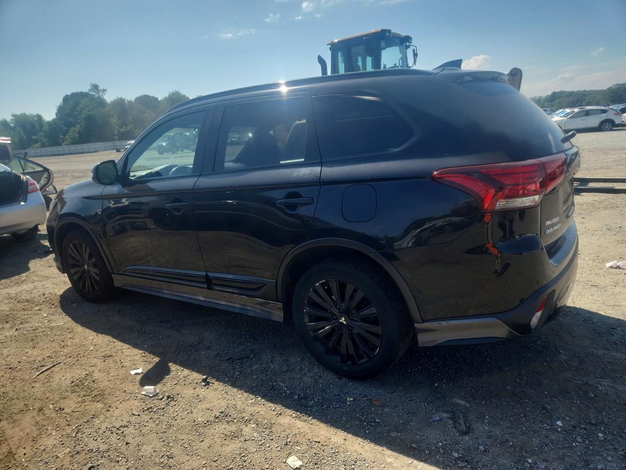 2020 Mitsubishi Outlander Se - Image 2