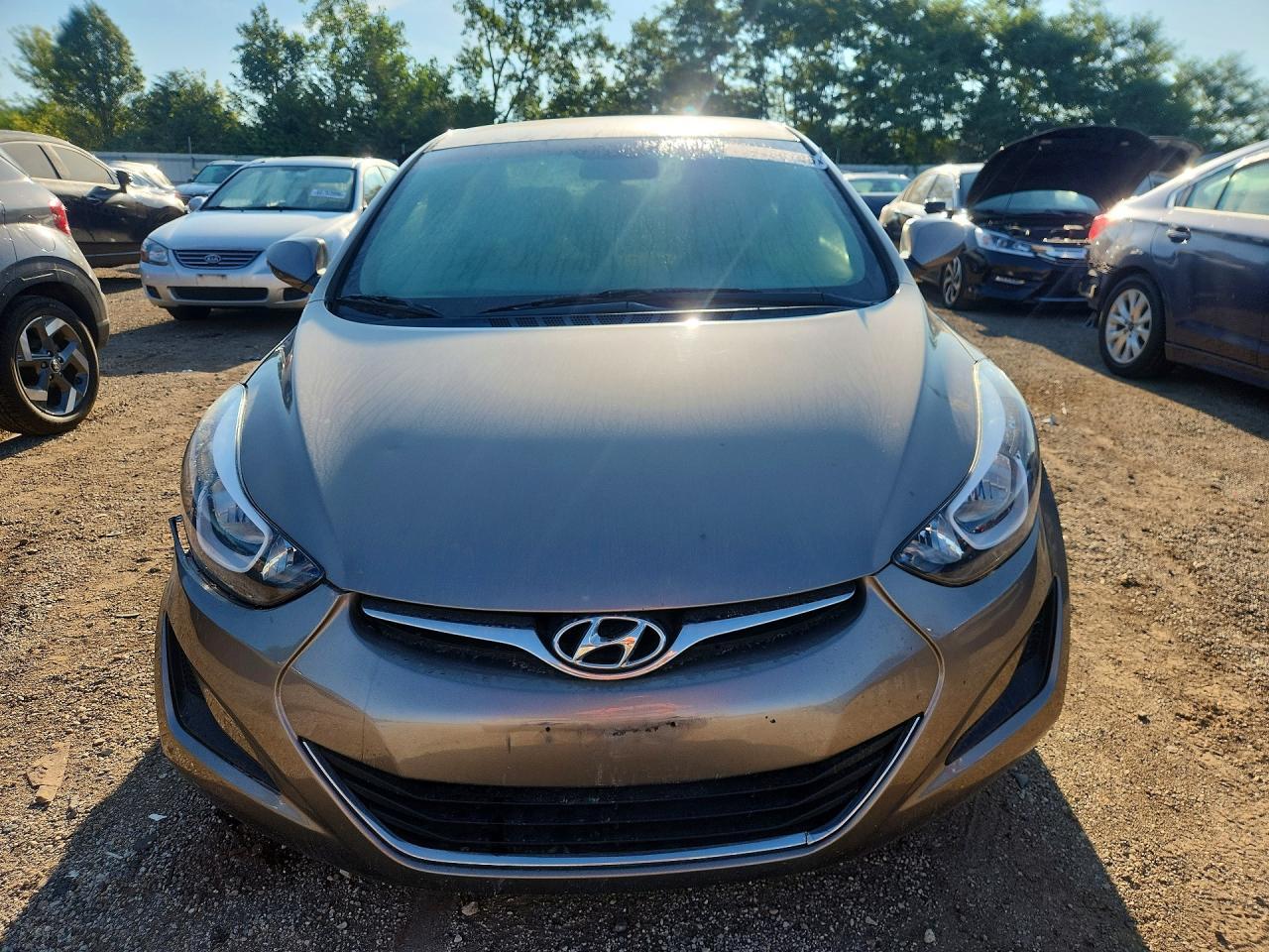 2015 Hyundai Elantra Se - Фото 5