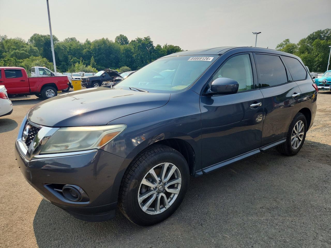 2013 Nissan Pathfinder S