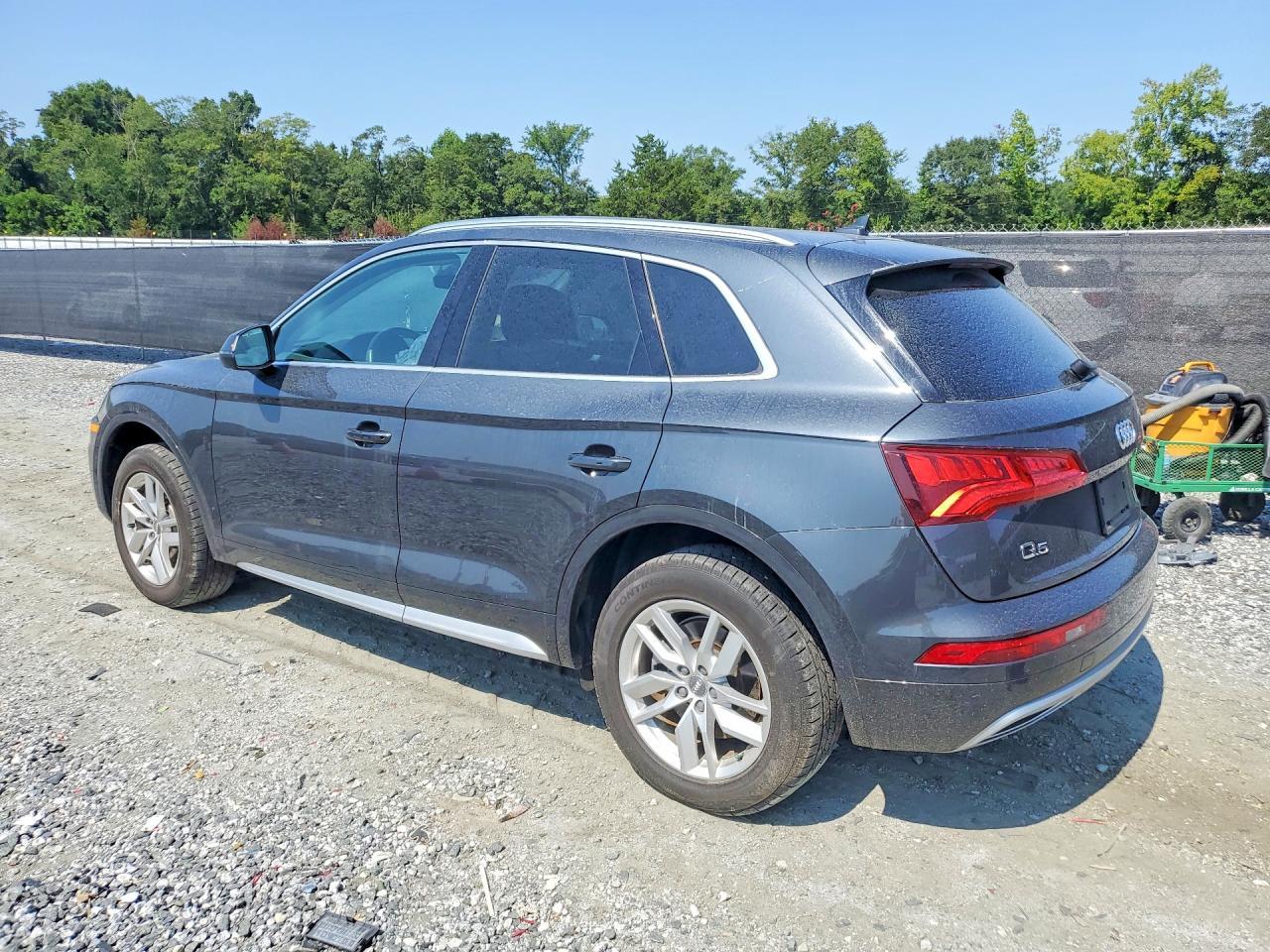 2020 Audi Q5 Premium - Фото 2