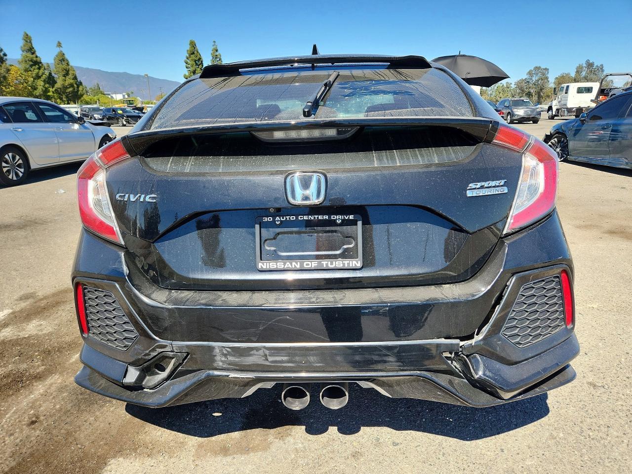 2017 Honda Civic Sport Touring - Фото 6