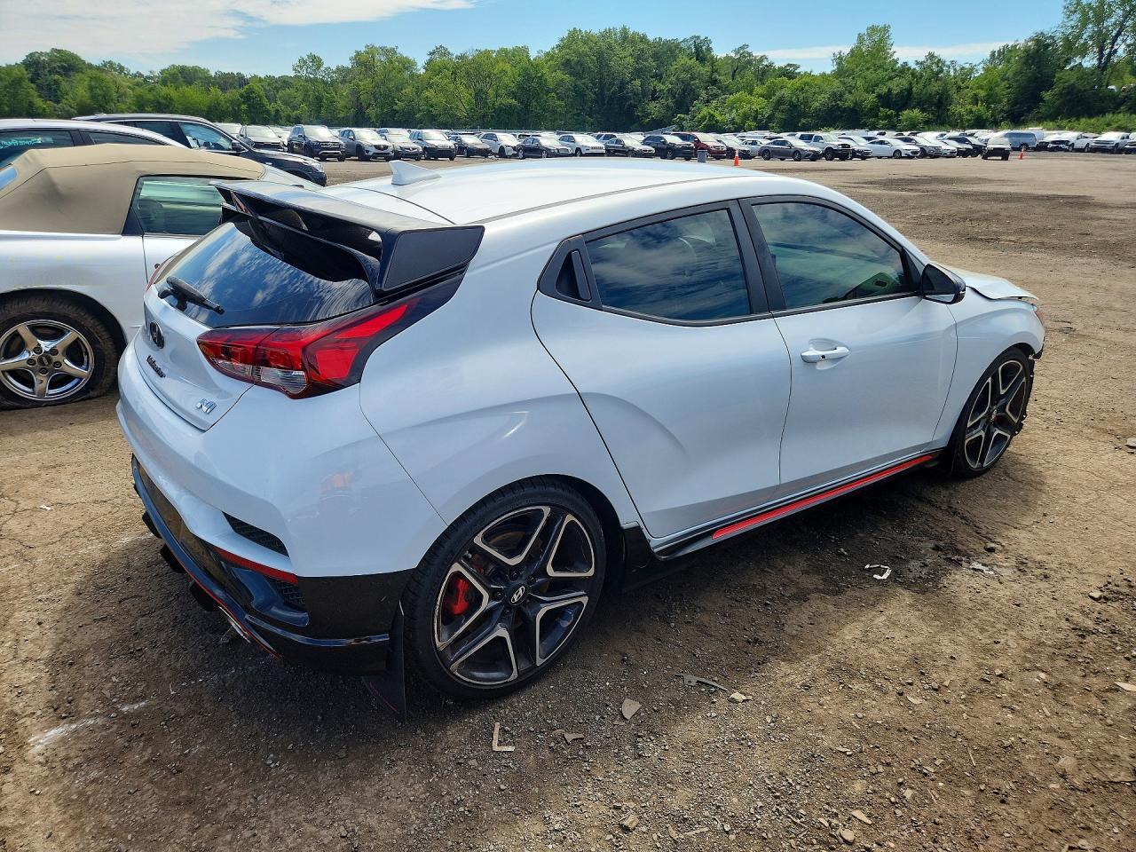 2020 Hyundai Veloster N Base - Фото 3