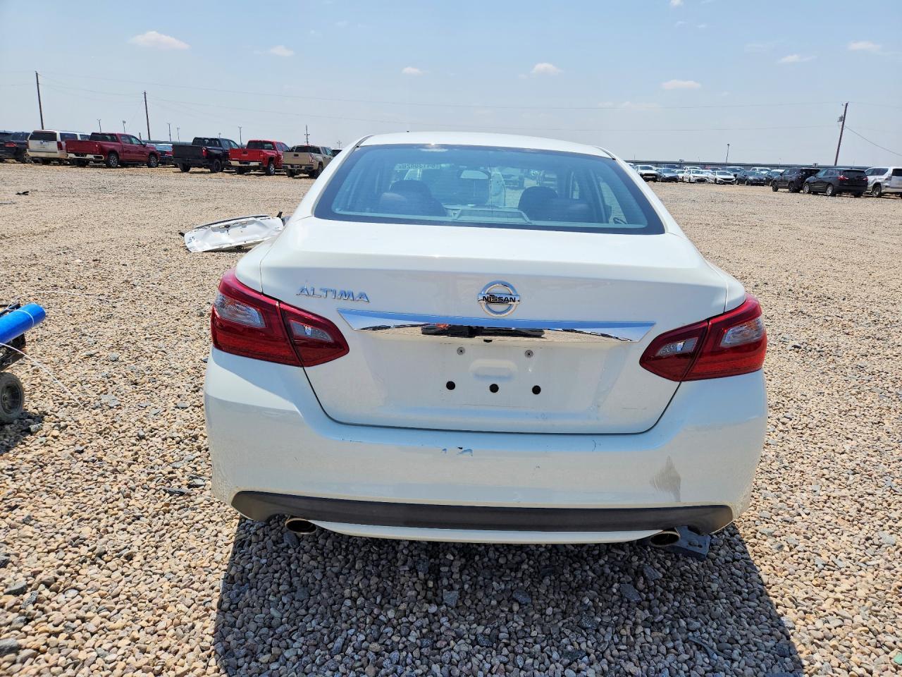 2018 Nissan Altima 2.5 S - Фото 6
