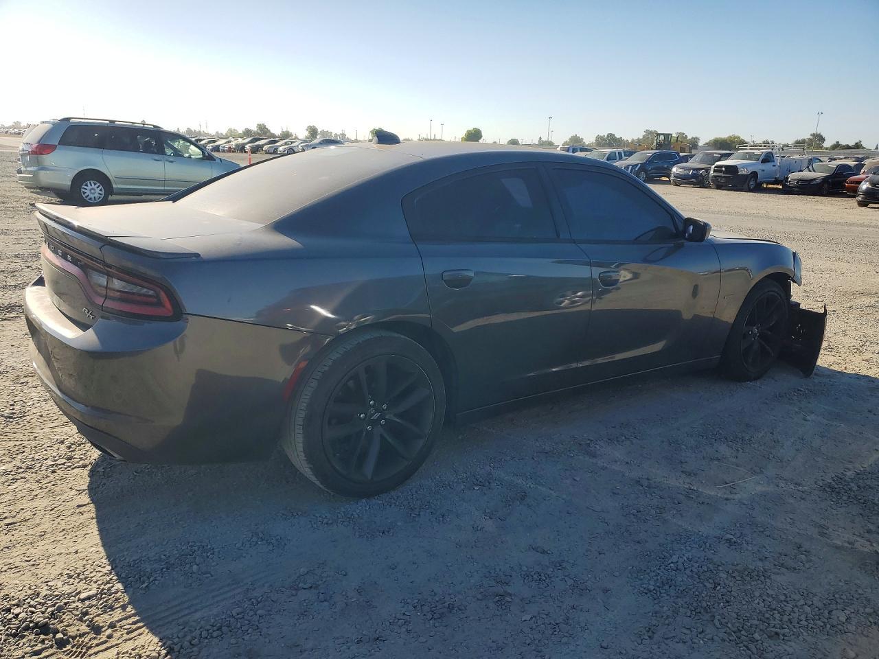 2016 Dodge Charger R/T - Фото 3