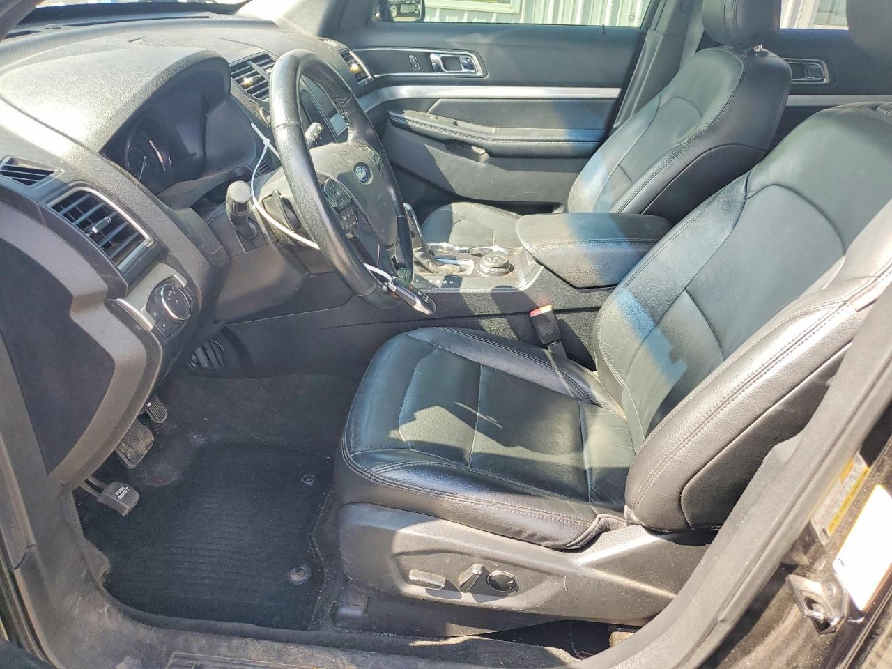 2016 Ford Explorer Xlt - Image 7