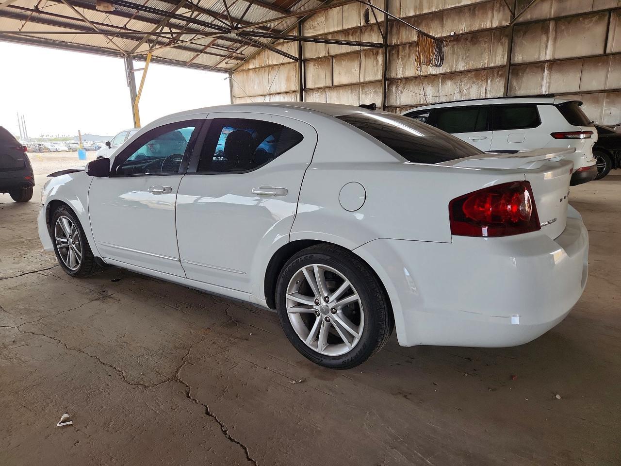 2012 Dodge Avenger Sxt - Фото 2