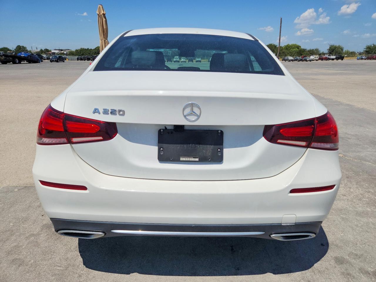 2019 Mercedes-Benz A 220 - Image 6
