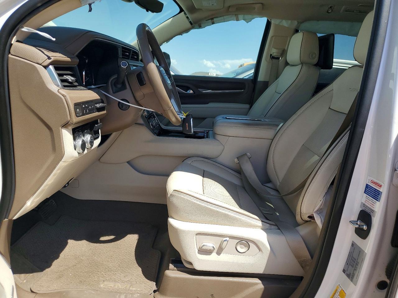 2021 GMC Yukon Denali - Image 7