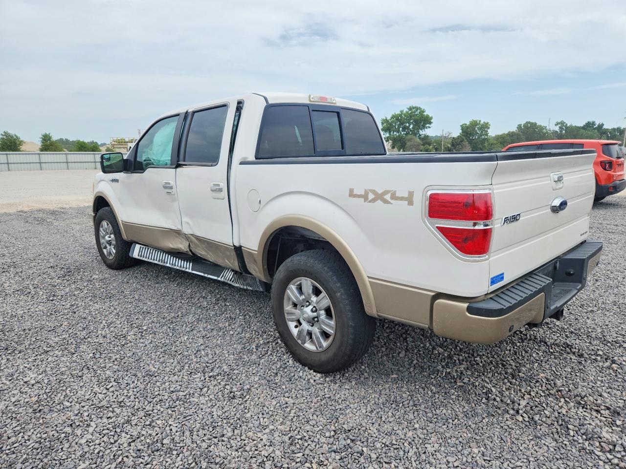 2011 Ford F150 Supercrew - Image 2