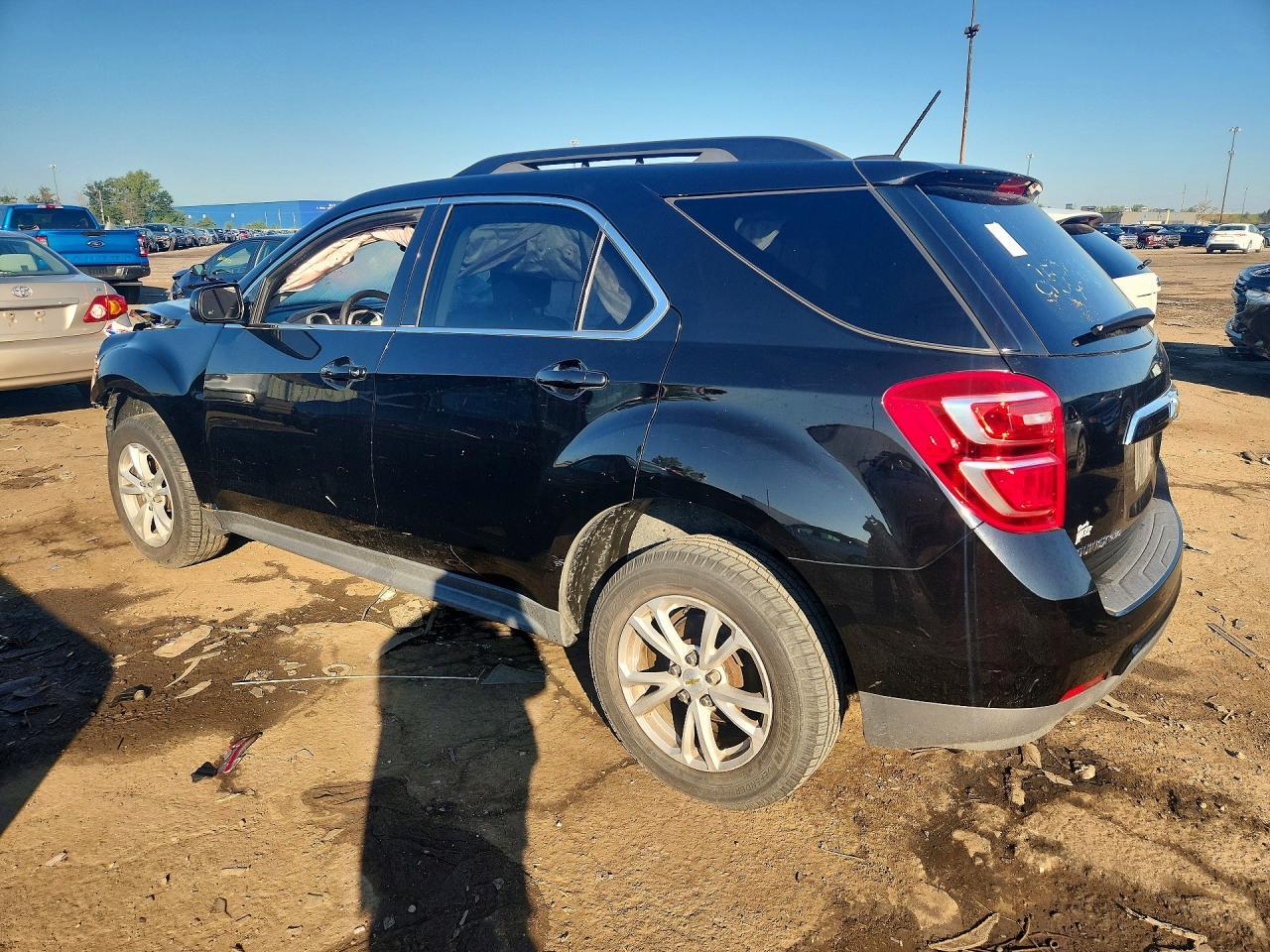 2017 Chevrolet Equinox Lt - Фото 2