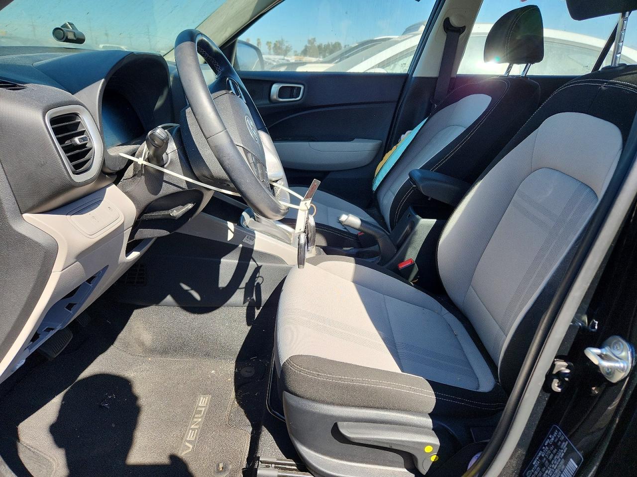 2024 Hyundai Venue Sel - Image 7