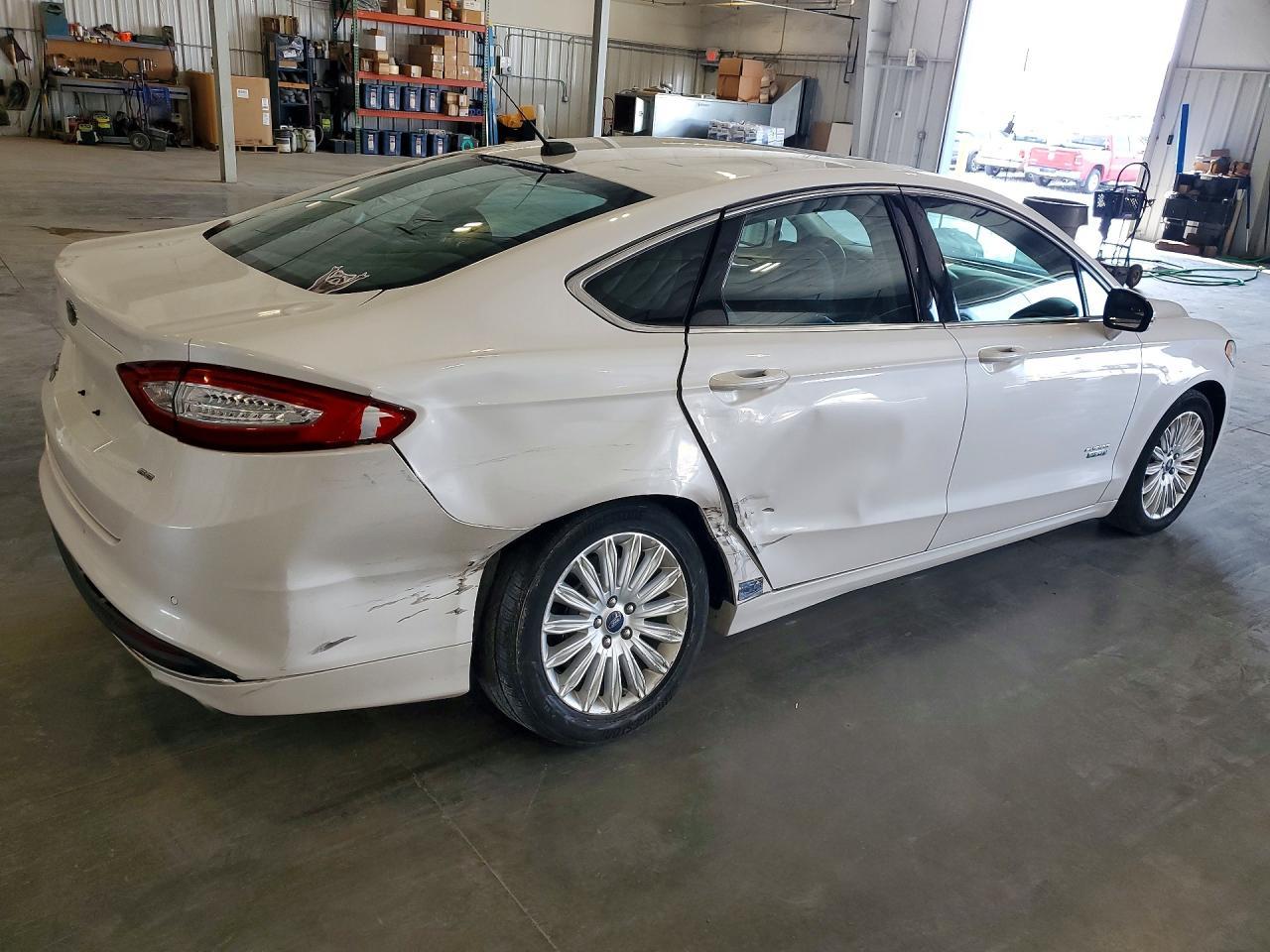 2016 Ford Fusion Se Phev - Image 3