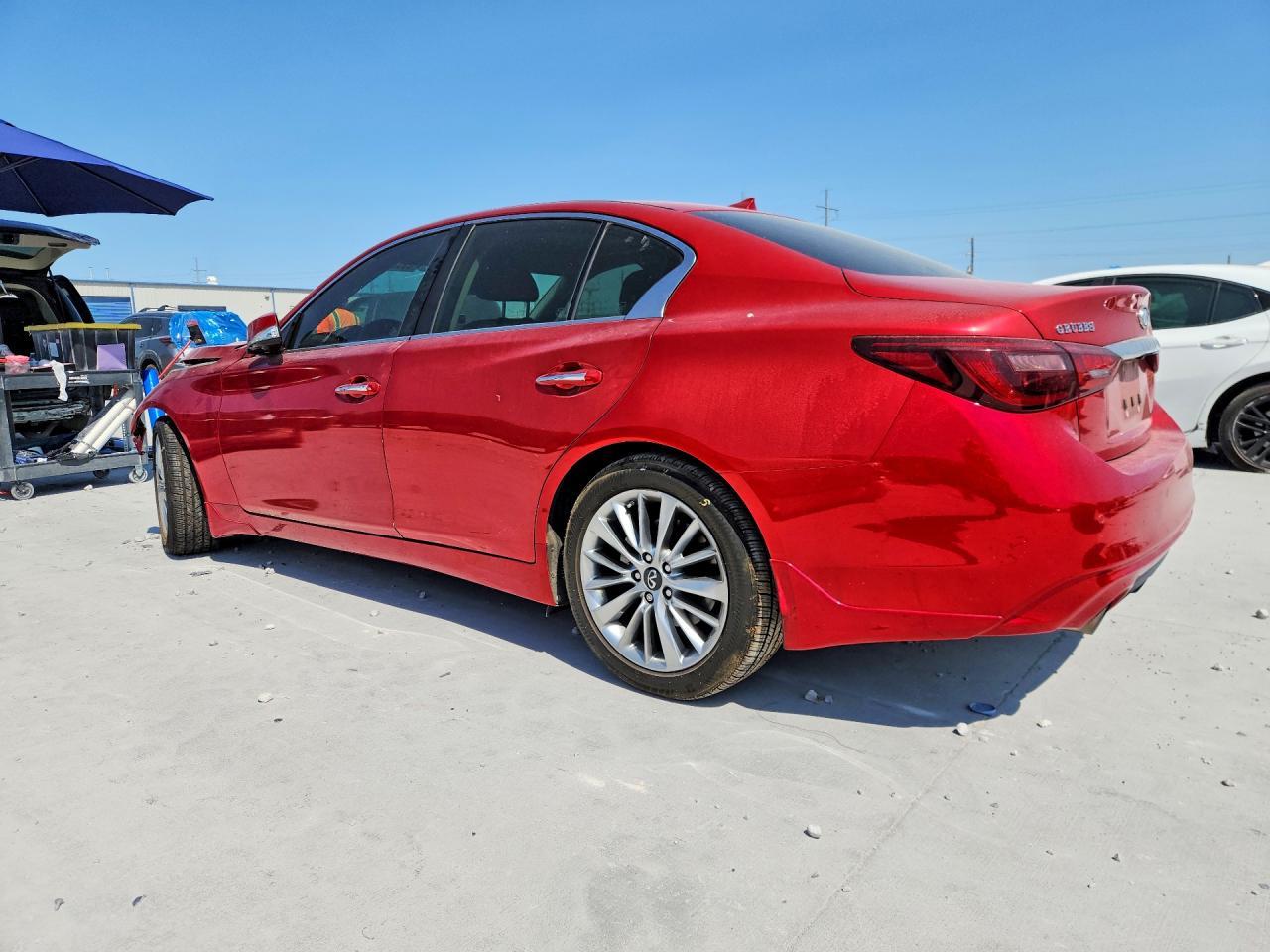 2021 Infiniti Q50 Luxe - Фото 2