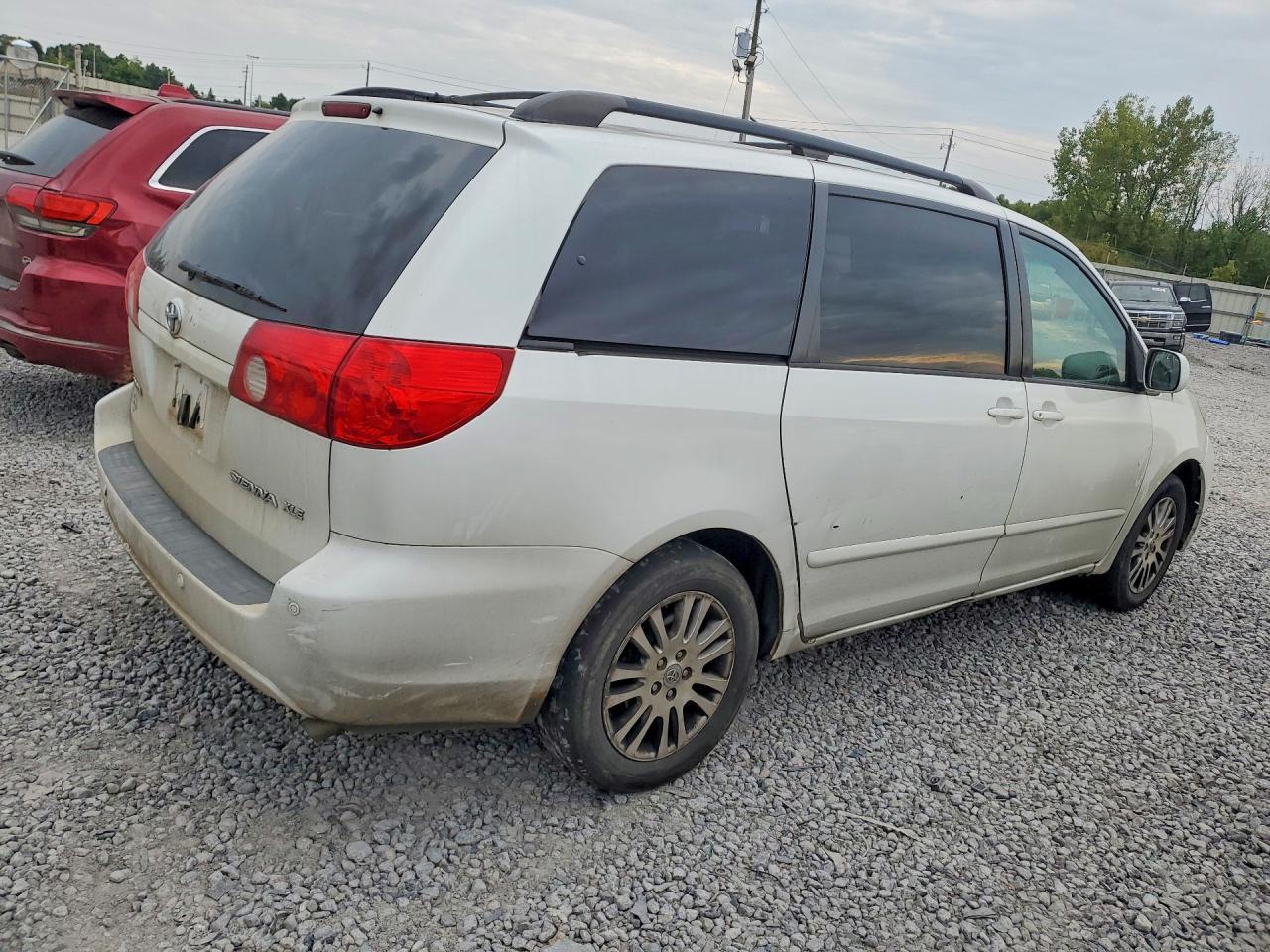 2008 Toyota Sienna Xle - Фото 3