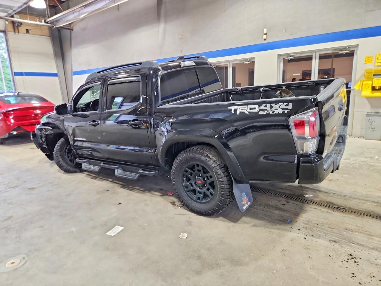2021 Toyota Tacoma Trd Sport - Фото 2