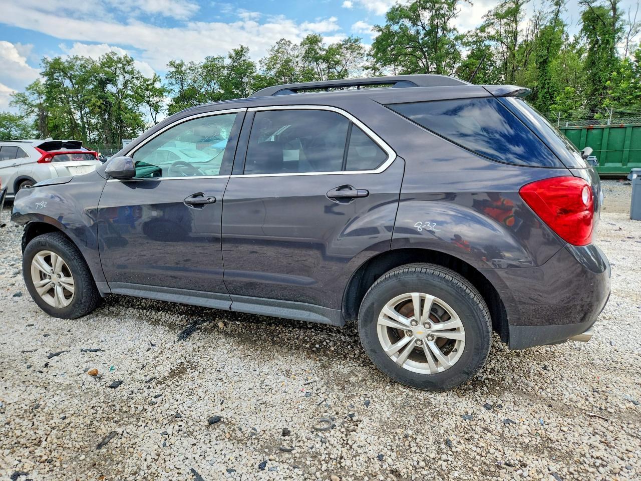 2015 Chevrolet Equinox Lt - Image 2