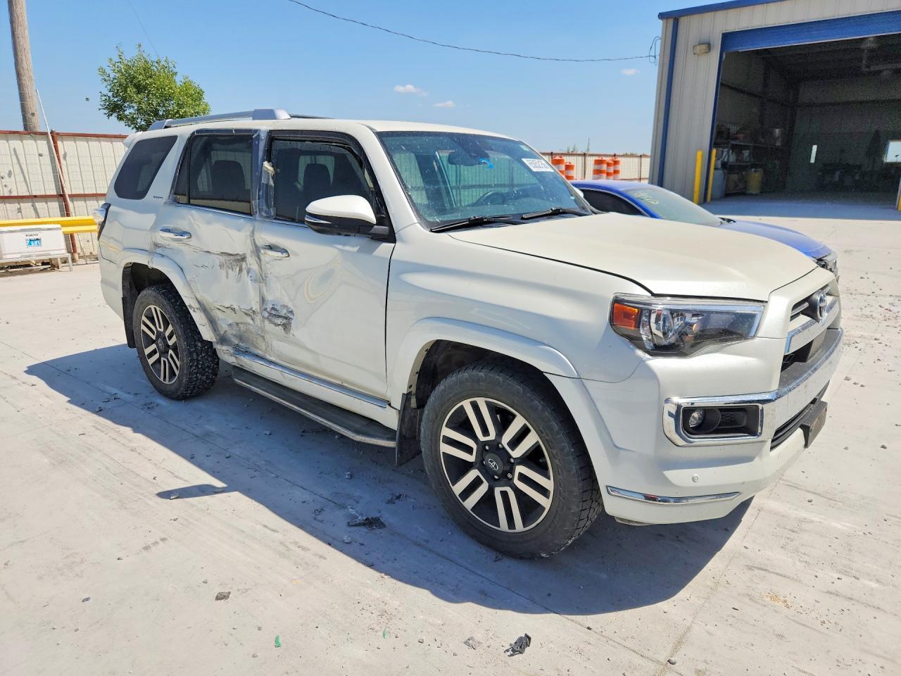2022 Toyota 4Runner Limited - Фото 4