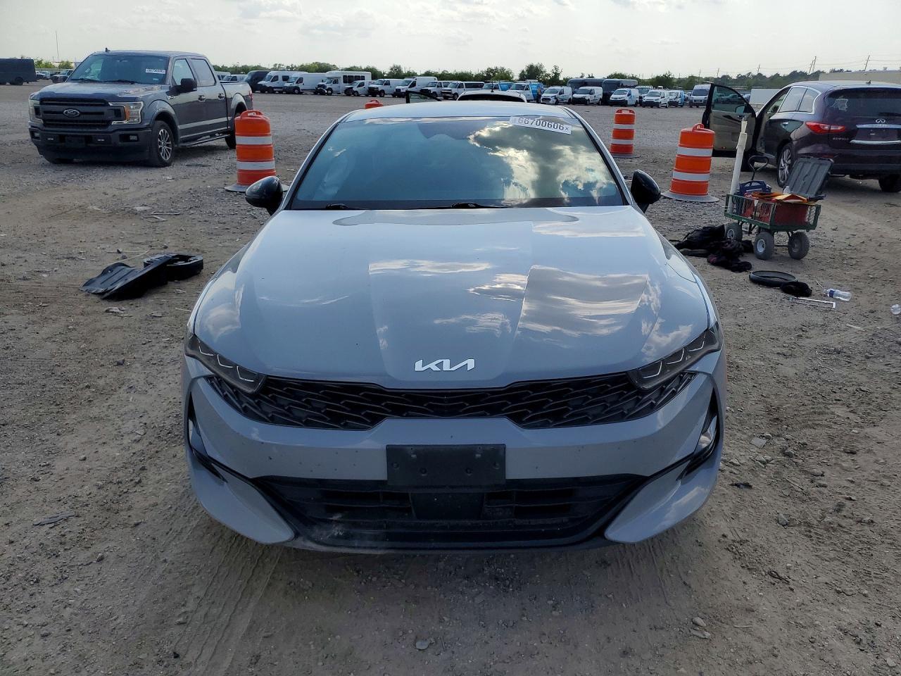 2024 Kia K5 Gt Line - Image 5