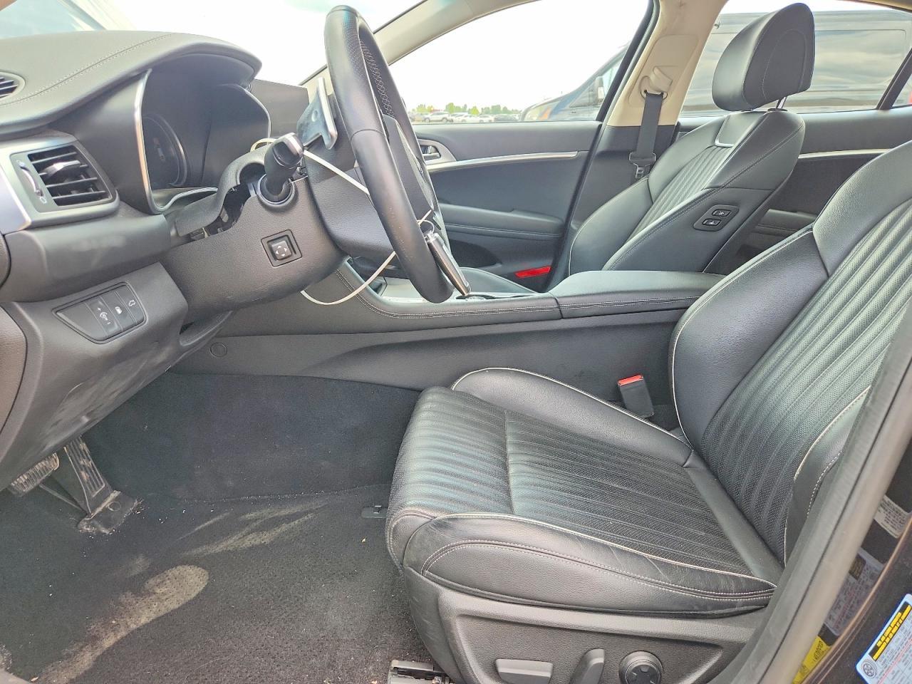 2022 Genesis G70 3.3T Standard - Фото 7