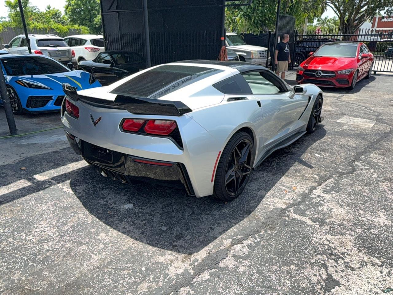 2016 Chevrolet Corvette Stingray 3Lt - Фото 4