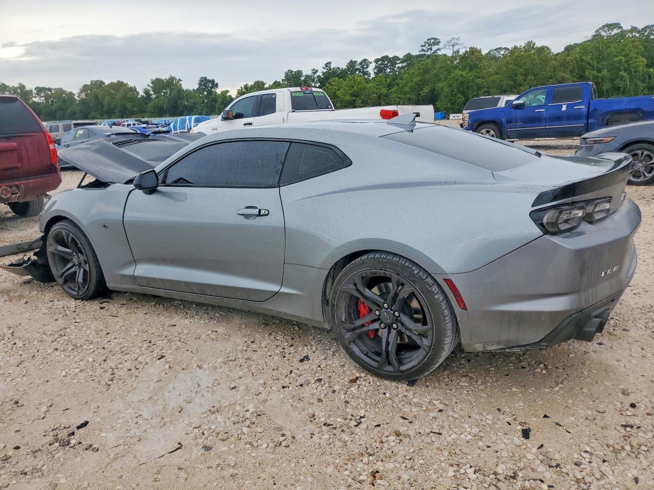 2023 Chevrolet Camaro Lt1 - Image 2