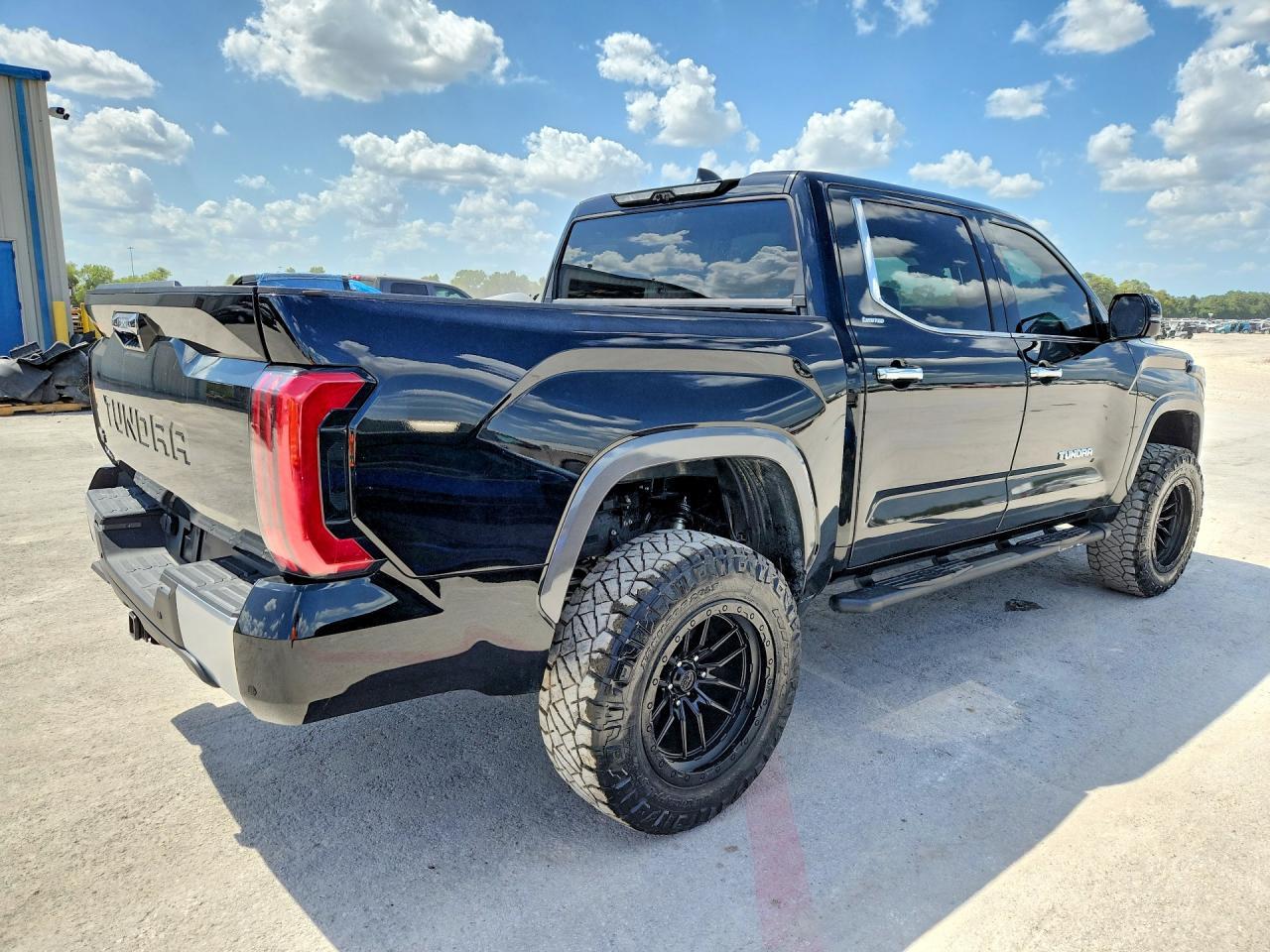 2025 Toyota Tundra Crewmax Limited - Image 3