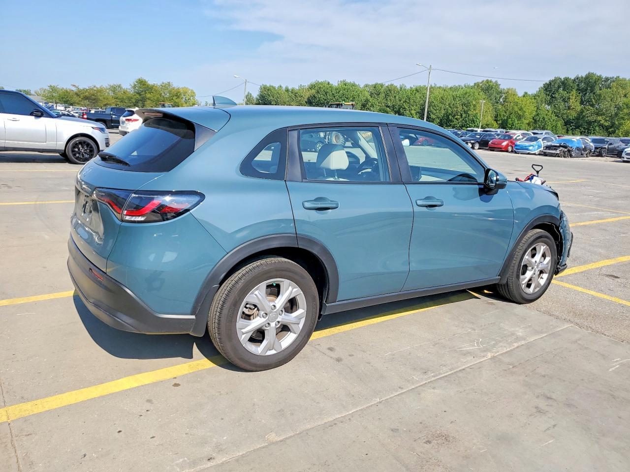 2025 Honda Hr-V Lx - Image 3