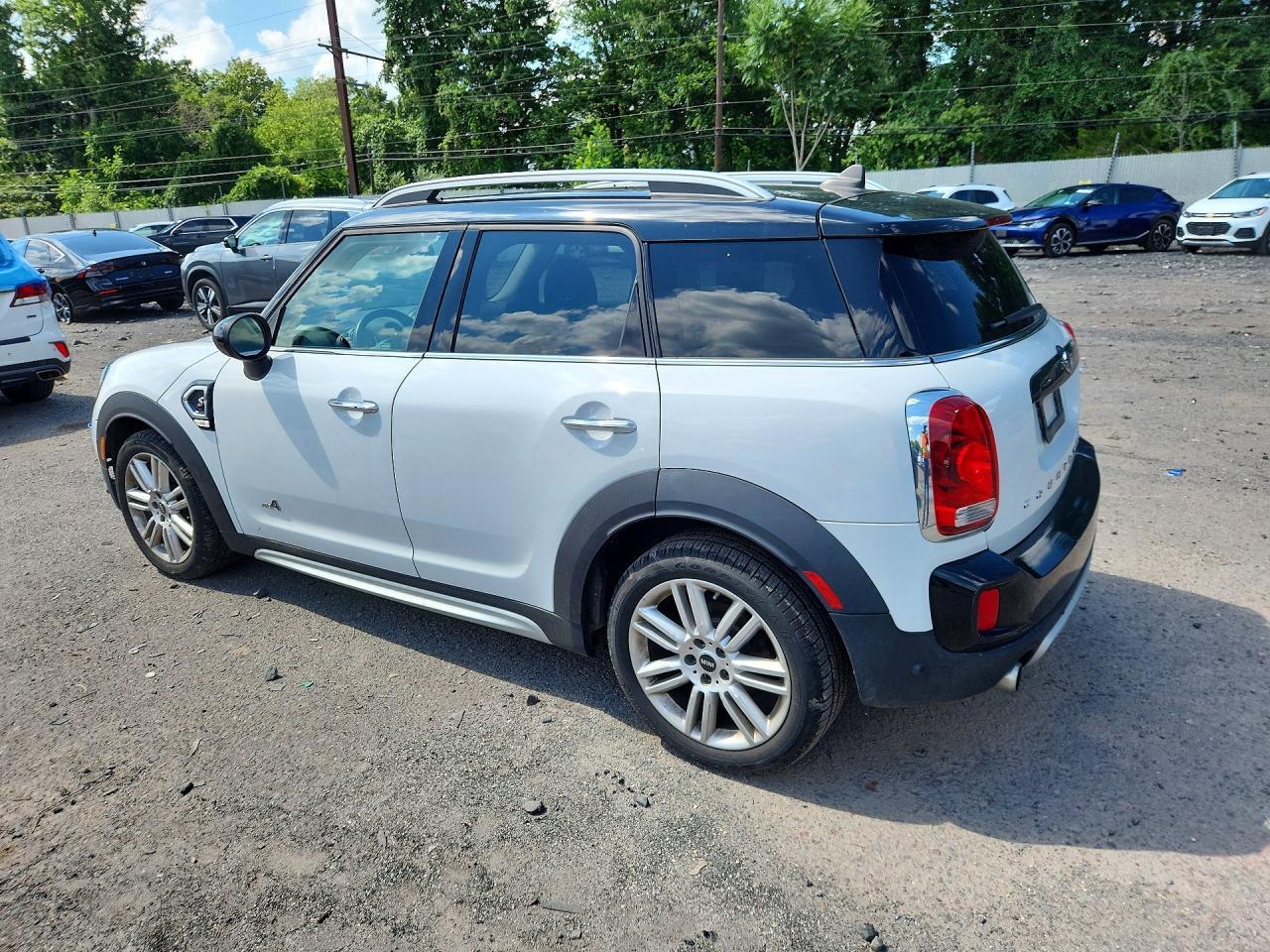 2018 Mini Cooper S Countryman All4 - Image 2
