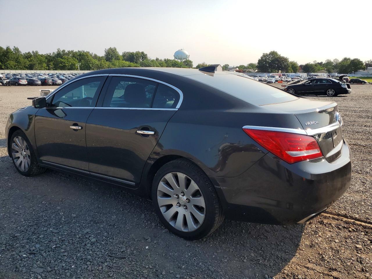 2015 Buick Lacrosse Premium - Фото 2
