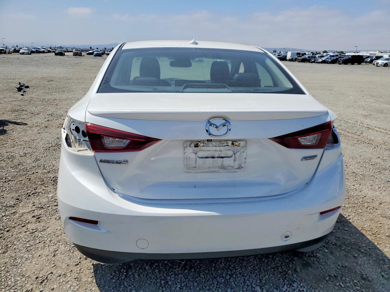 2014 Mazda 3 Grand Touring - Image 6