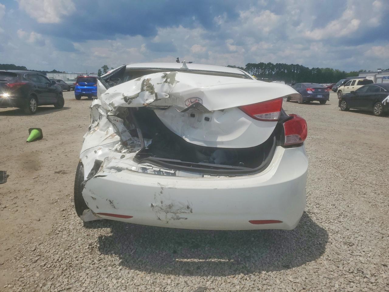 2013 Hyundai Elantra Gls - Фото 6