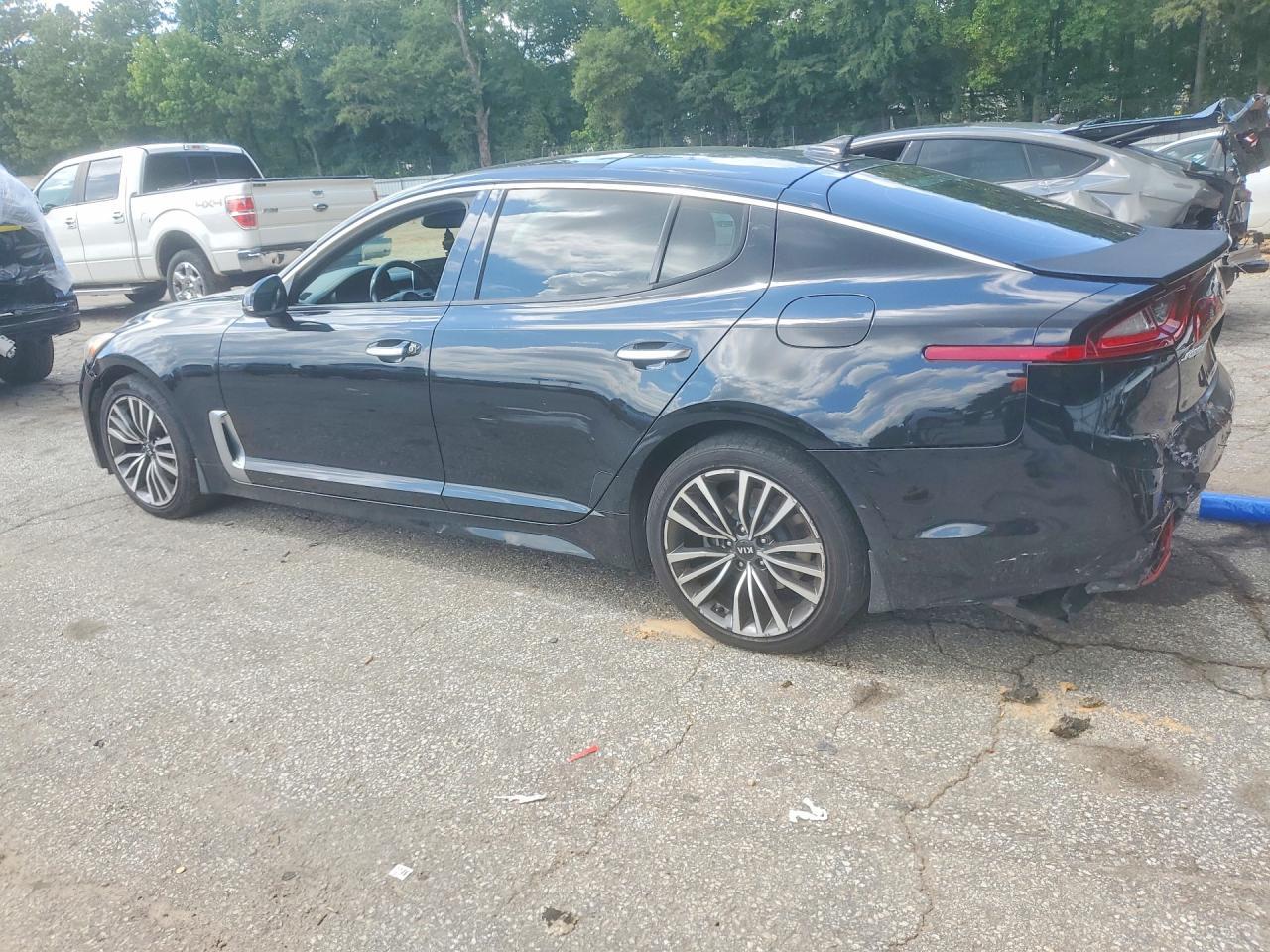 2018 Kia Stinger Premium - Фото 2