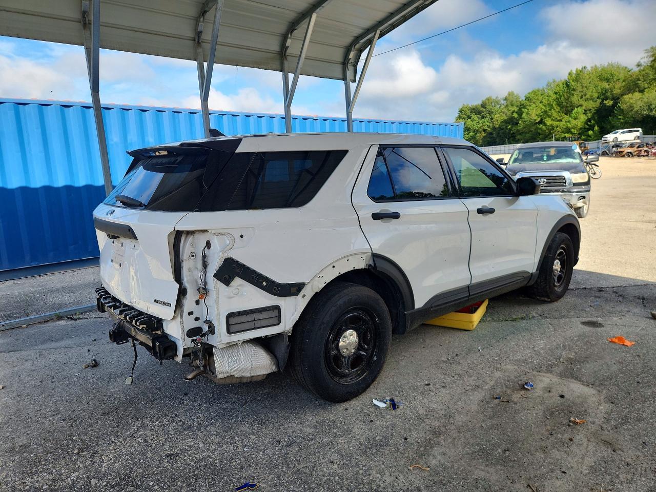 2021 Ford Explorer Police Interceptor - Image 3