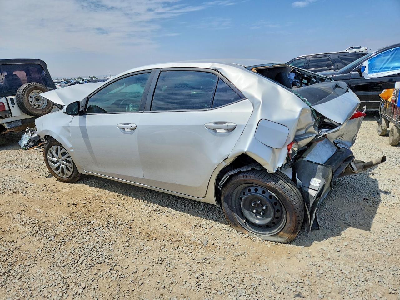 2018 Toyota Corolla Le - Image 2
