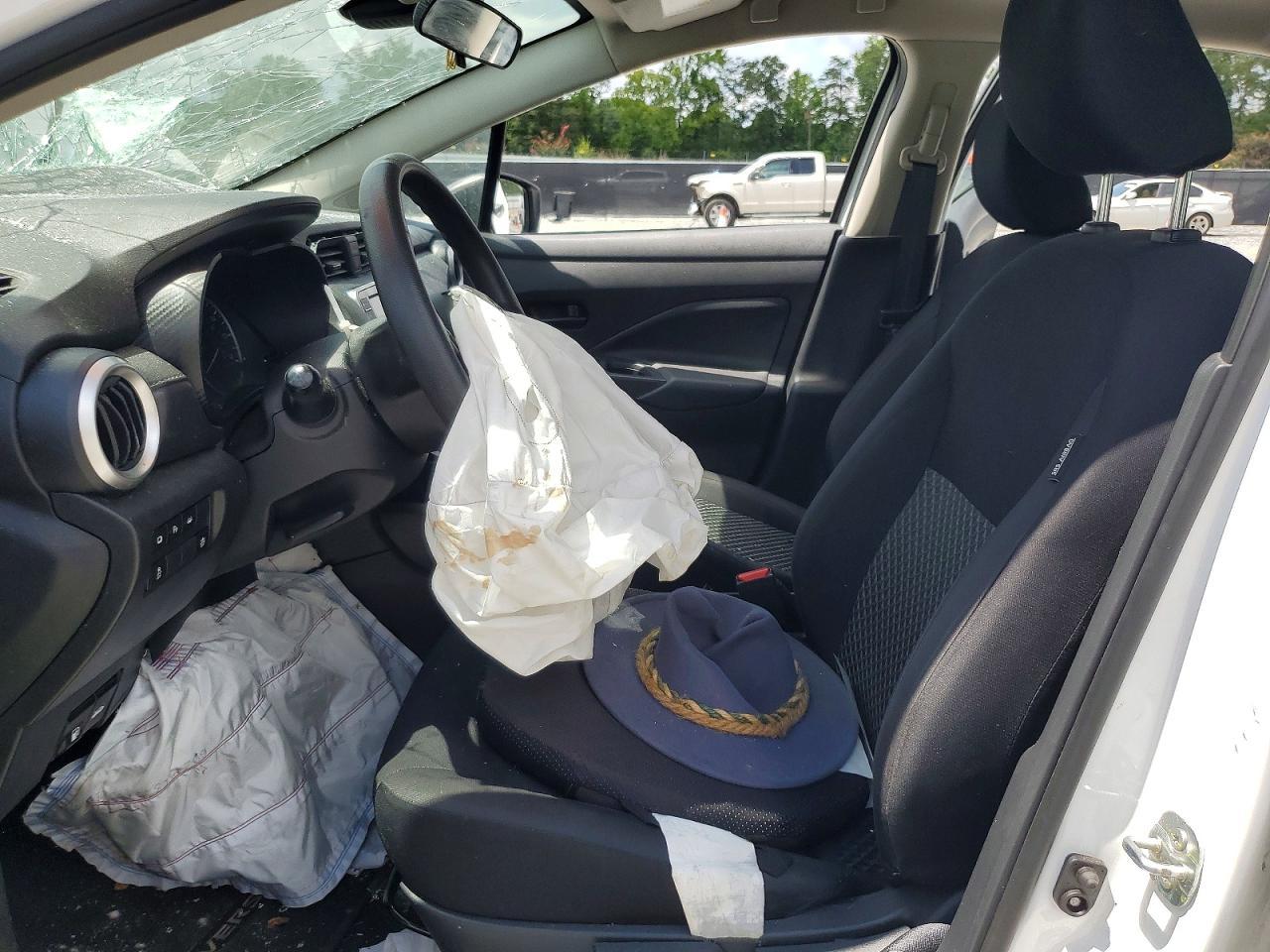 2023 Nissan Versa S - Фото 7