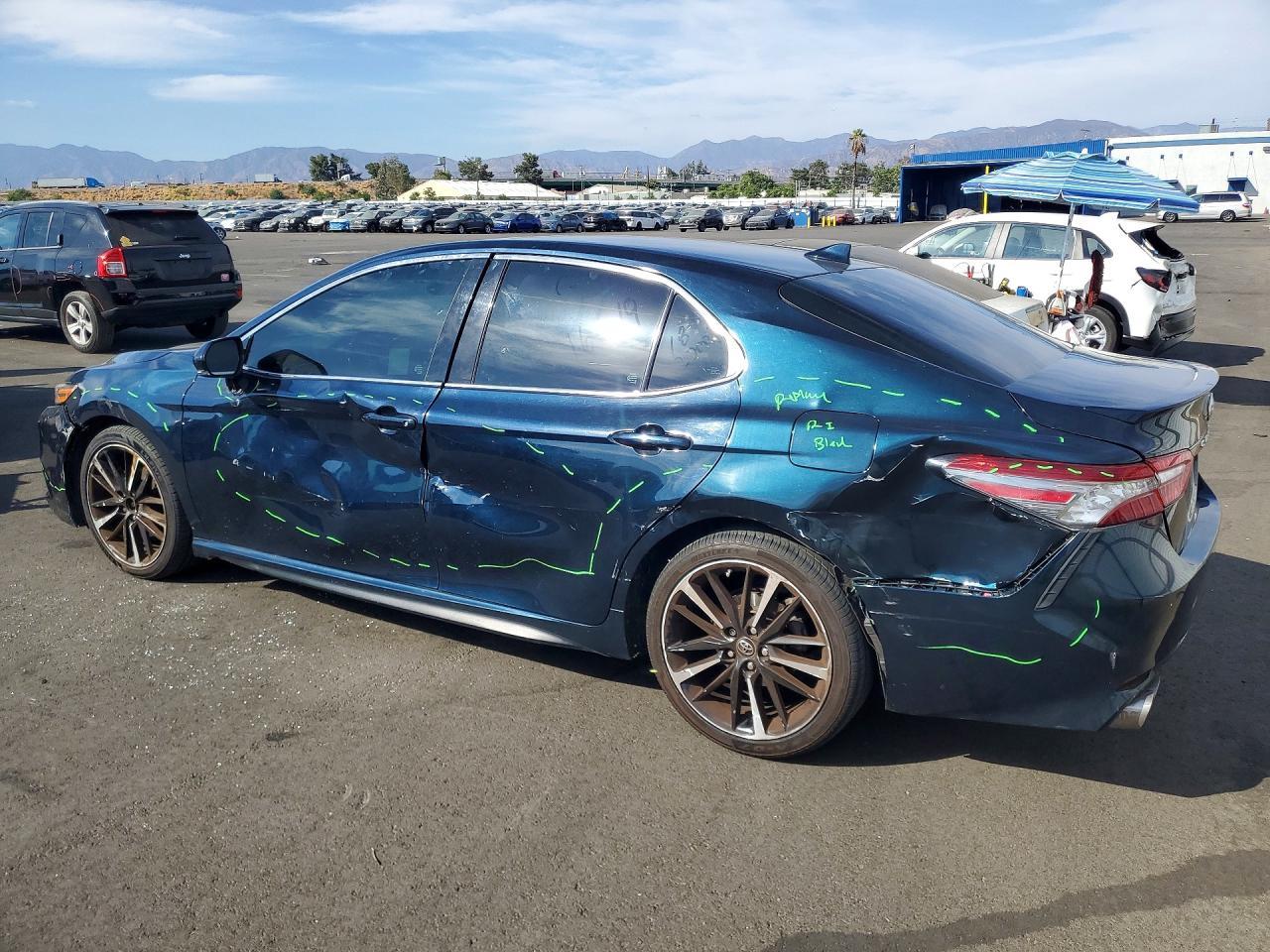 2018 Toyota Camry Xse - Фото 2