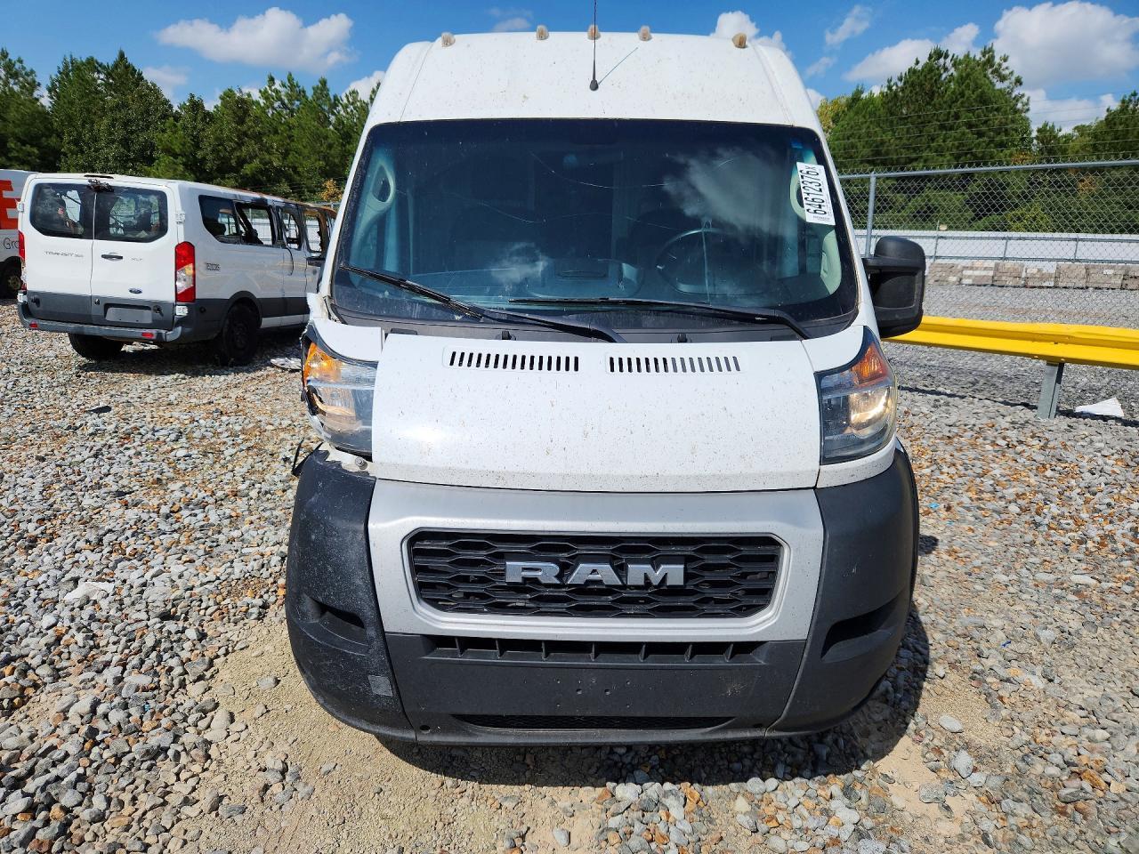 2021 Ram Promaster 2500 Delivery Van - Фото 5