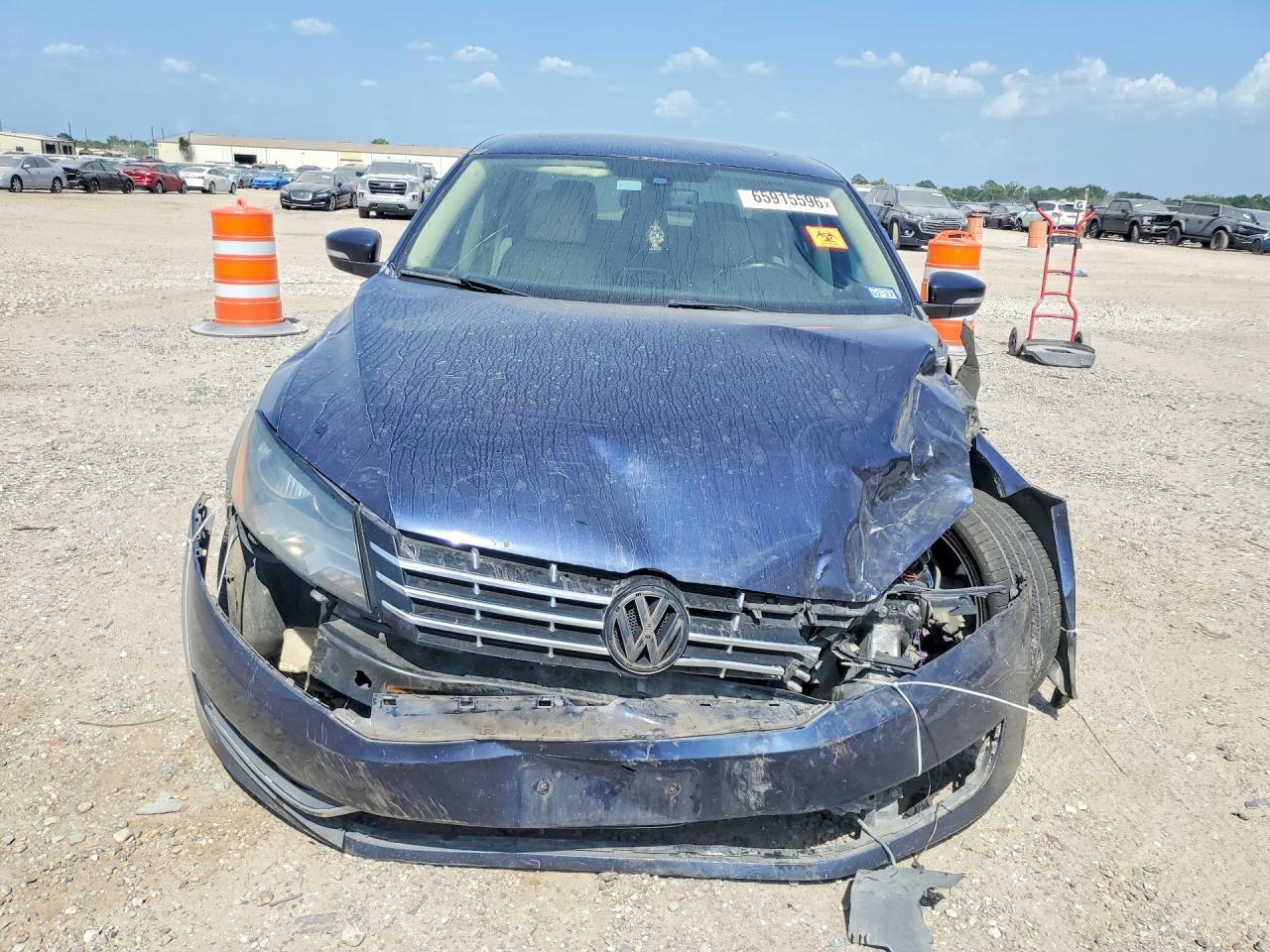 2012 Volkswagen Passat Sel - Image 5