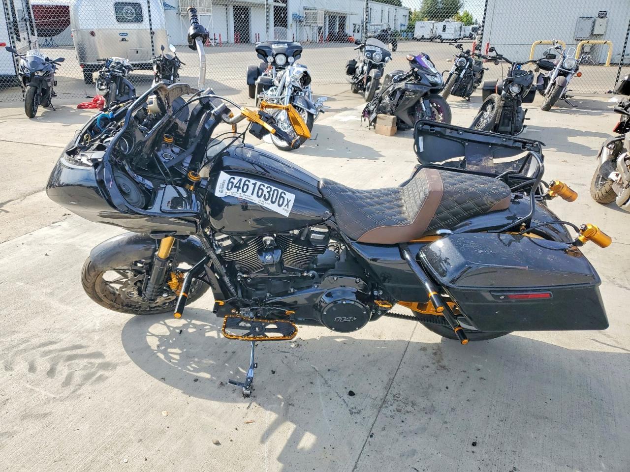 2021 Harley-Davidson Fltrxs - Фото 3