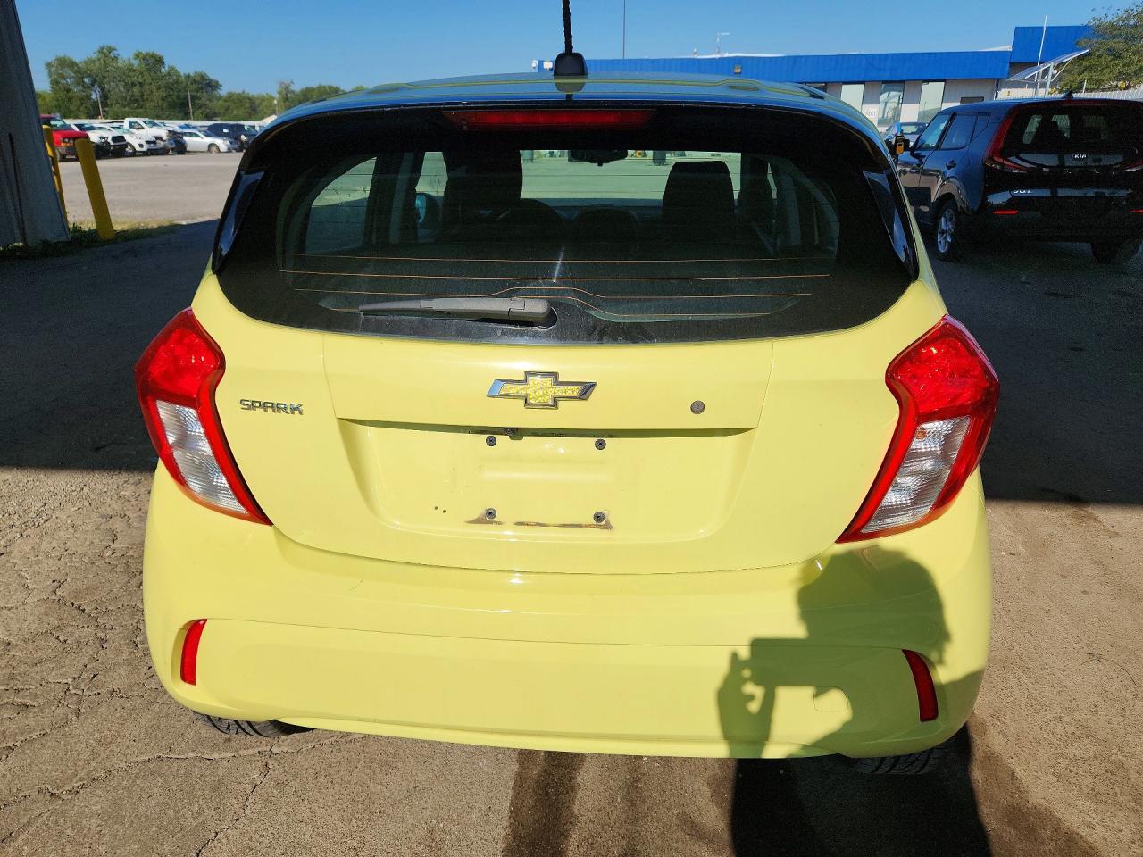 2017 Chevrolet Spark Ls - Фото 6