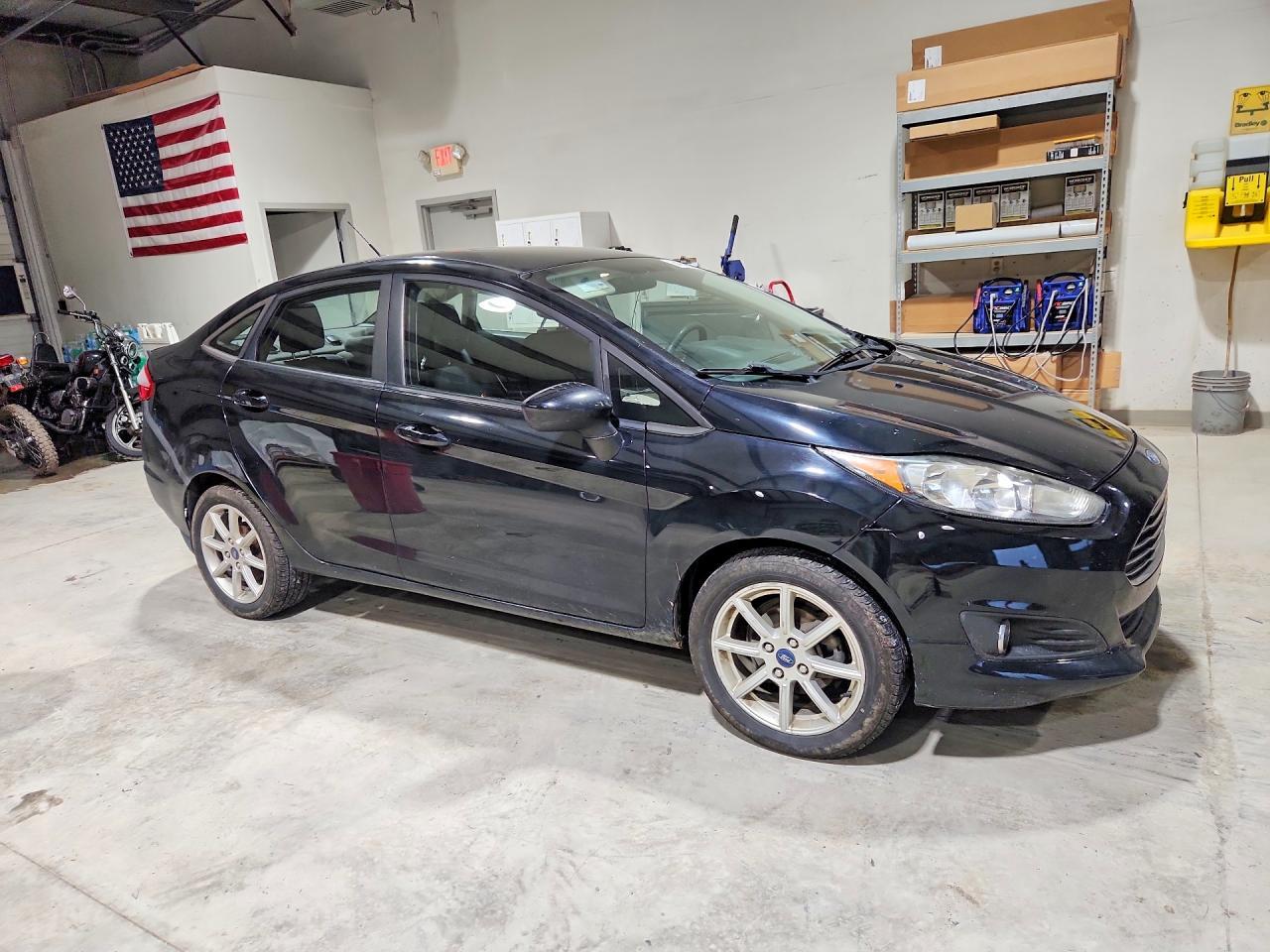 2019 Ford Fiesta Se - Фото 4