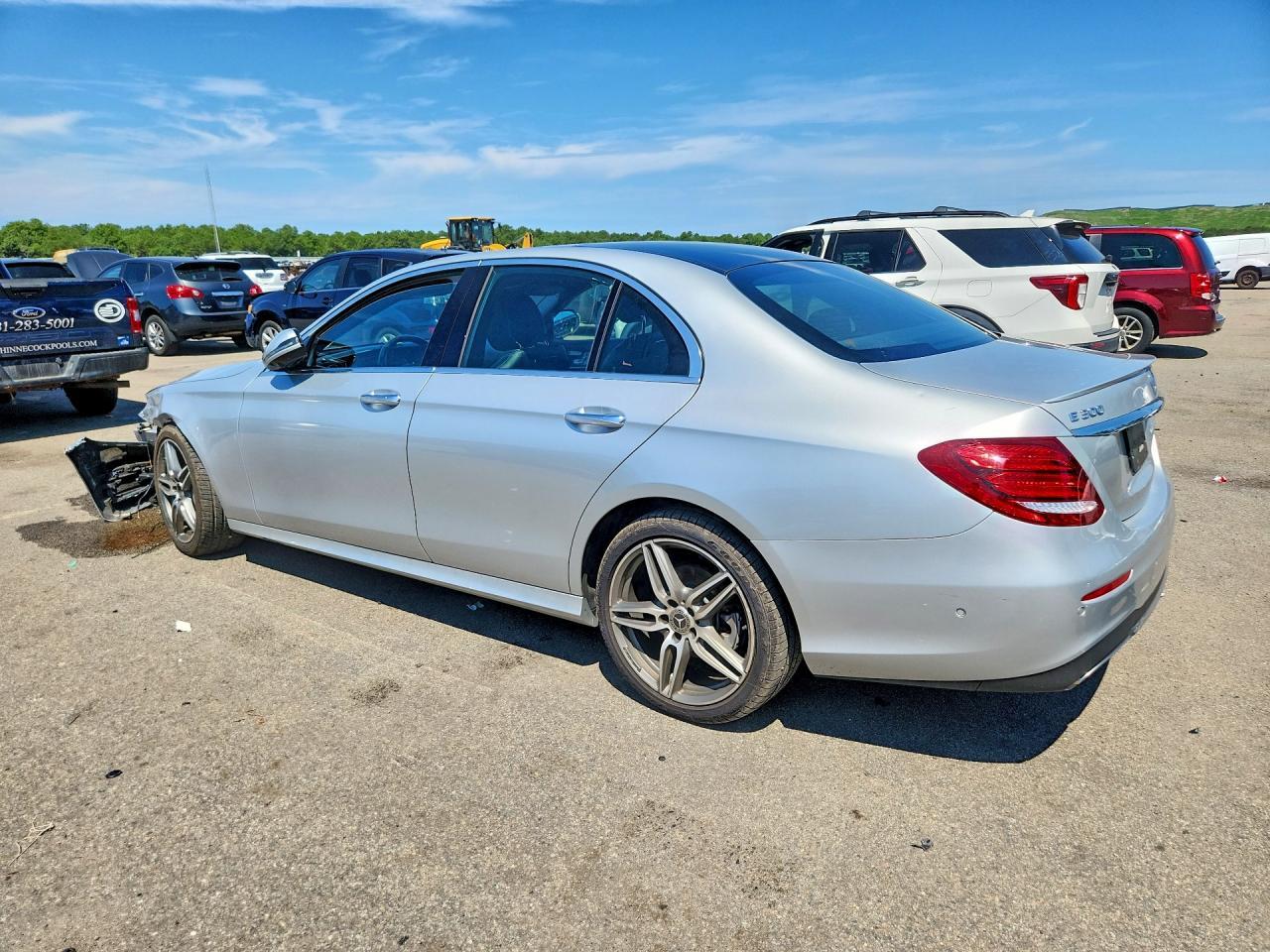 2019 Mercedes-Benz E 300 4Matic - Image 2
