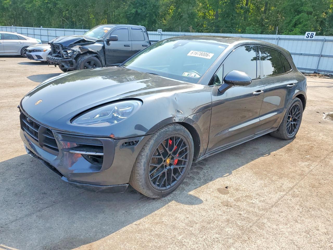 2021 Porsche Macan Gts